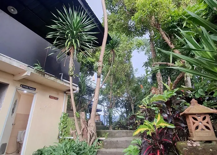 Kraras The & Donbiyu Rooftop Rendezvous Restaurant Munduk